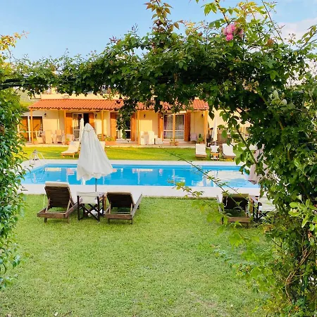 The Mansion Of Dionisos And Dimitras Villa