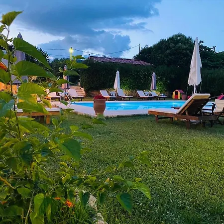 The Mansion Of Dionisos And Dimitras Linaria (Ilia)