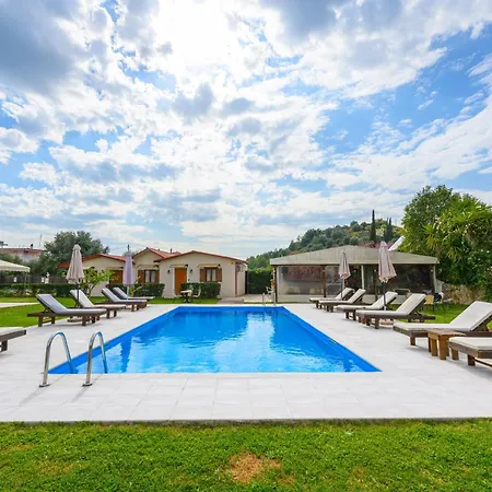 The Mansion Of Dionisos And Dimitras *