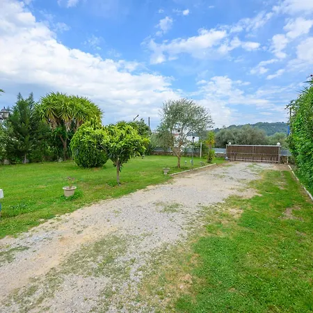 The Mansion Of Dionisos And Dimitras Villa Linaria (Ilia)