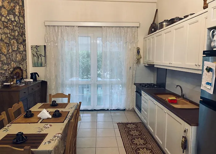 The Mansion Of Dionisos And Dimitras Linaria (Ilia)