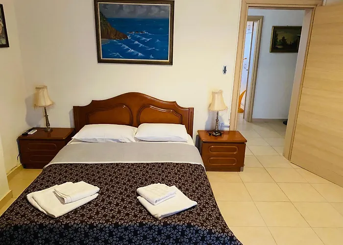 The Mansion Of Dionisos And Dimitras Linaria (Ilia)